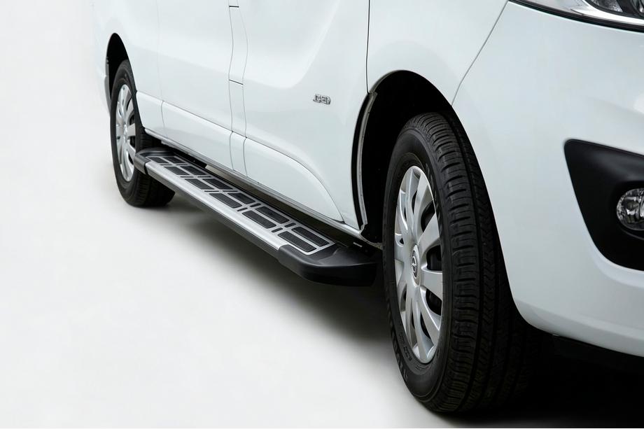 Renault Trafic 2001–2015 Side Steps Sunrise (2 pcs, Aluminum) Image