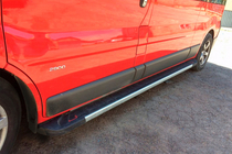 Renault Trafic 2001–2015 Side Steps RedLine V1 (2 pcs, Aluminum) photo 1