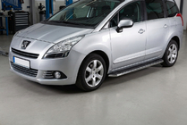 Peugeot 5008 2009-2016 Side Steps Maydos V1 (2 pcs, Aluminum & Stainless Steel) photo 1