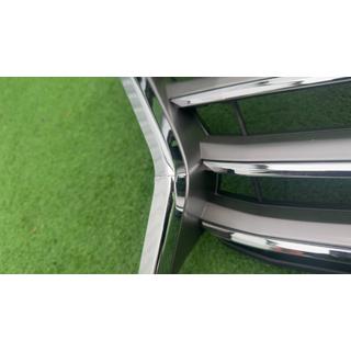 Discounted OEM Grille (2012-2015) Lexus LX570/450d 2008-2022 photo 4