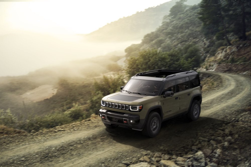 2026 Jeep Recon Electric SUV Review: Specs, Trims, Photos