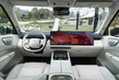 Lynk&Co 900 Review: Luxury and Power of the Hybrid Flagship photo 5