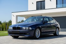 BMW 5 Series E39 1996-2003 1-Bar Kidney Grilles (2000-2003, Gloss Black) photo 1