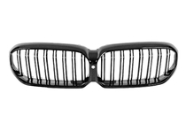 BMW 5 Series G30/G31 2017–2023 M-Look V2 Kidney Grilles (2021-2023, Gloss Black) photo 2