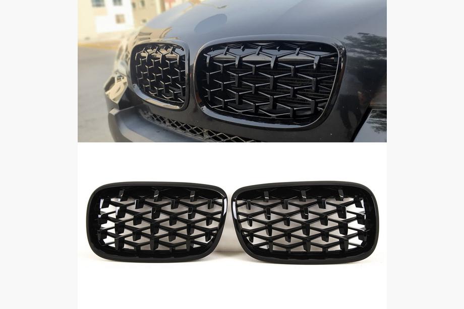 BMW X6 E71 2008–2014 Diamond Black Kidney Grilles (Gloss Black) Image