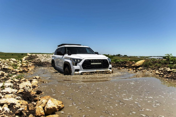 Toyota Sequoia III (XK80) Review: Specs, Trims, Photos