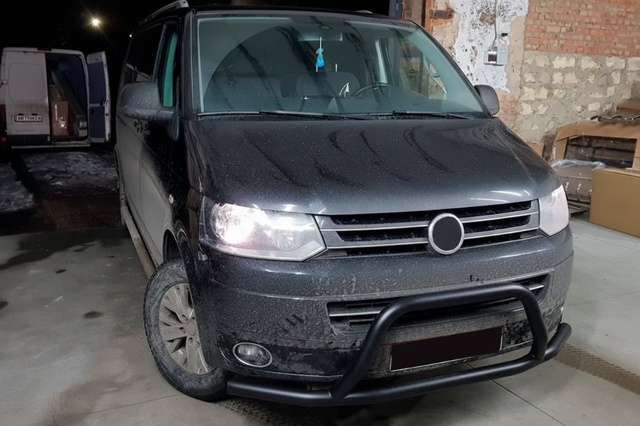 Volkswagen T5 2010-2015 Bull Bar WT006ST Black (Stainless Steel) Image