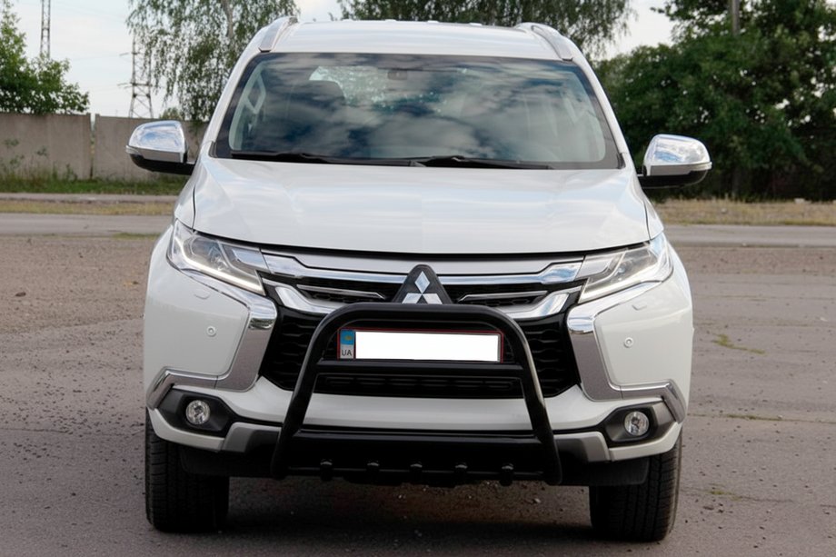 Mitsubishi Pajero Sport 2015- Bull Bar WT008 Black (Stainless Steel) Image