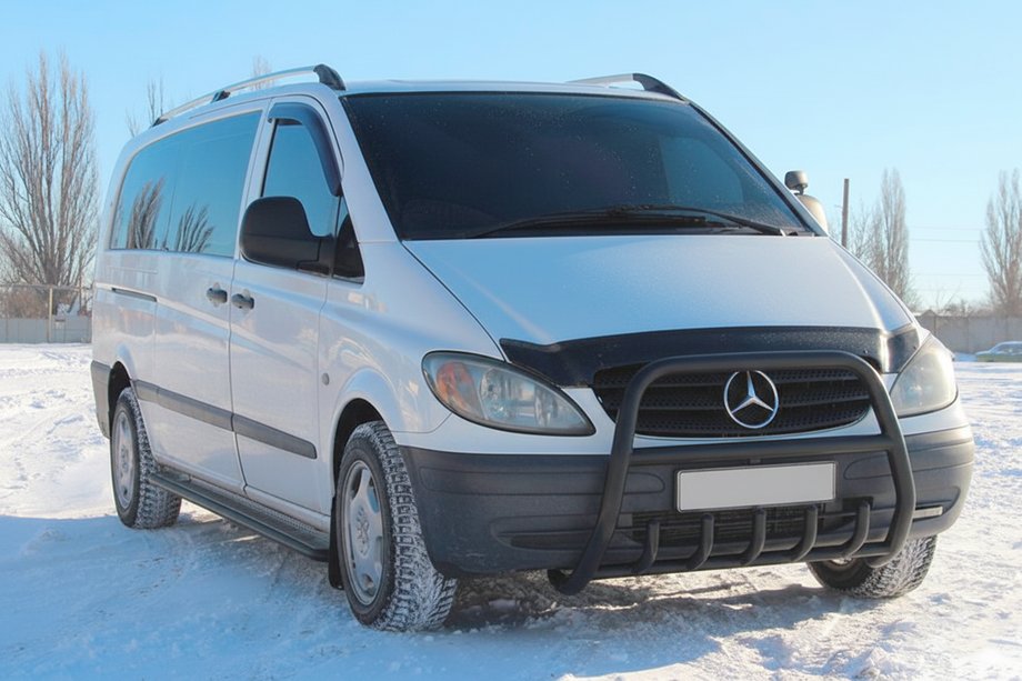 Mercedes Vito W639 2004-2014 Bull Bar XL-WT025 Black (Stainless Steel) Image