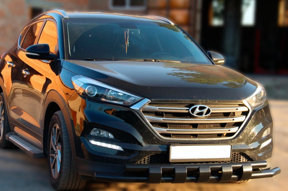 Hyundai Tucson TL 2016-2021 Front Bumper Guard Shark Black (Stainless Steel) Photo 1