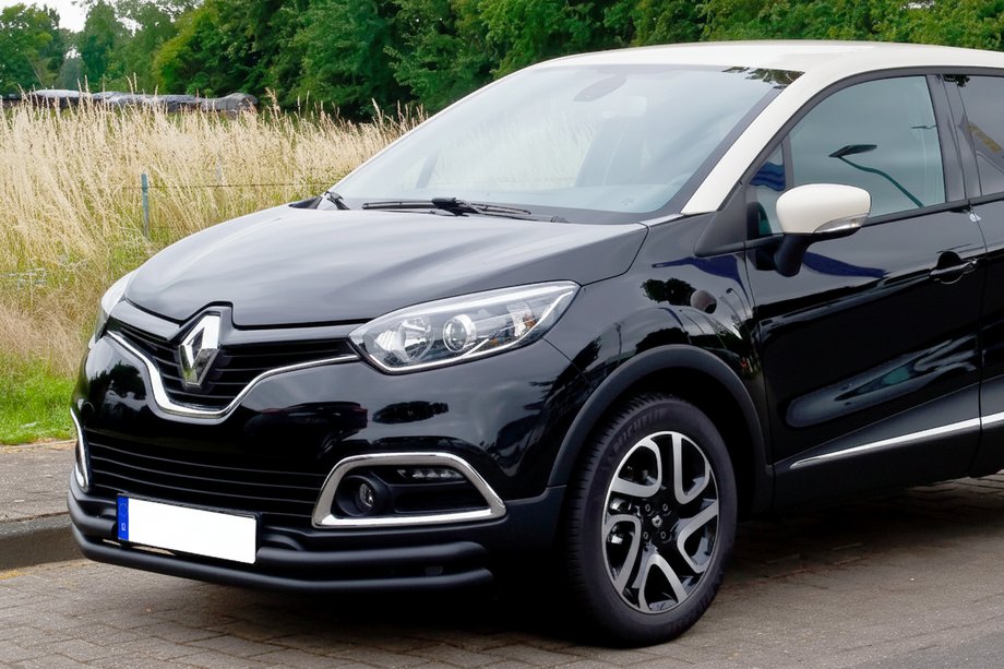 Renault Captur 2013-2019 Front Bar ST085 Black (Stainless Steel) Photo 1