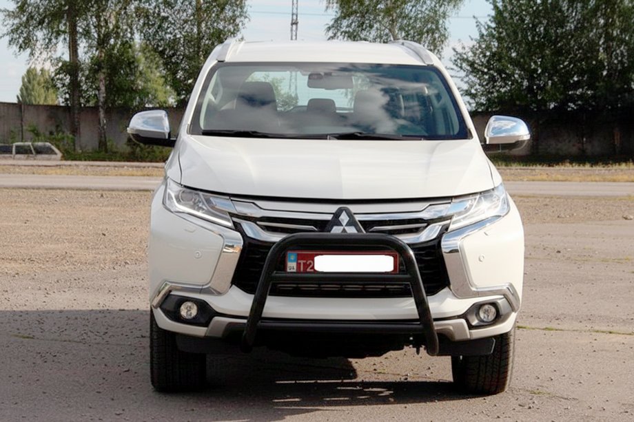 Mitsubishi Pajero Sport 2015- Bull Bar WT022 Black (Stainless Steel) Image