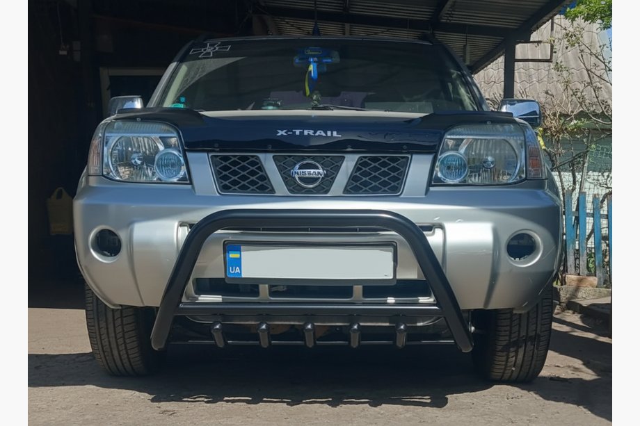 Nissan X-trail T30 2002-2007 Bull Bar QT006 Black (Stainless Steel) Image
