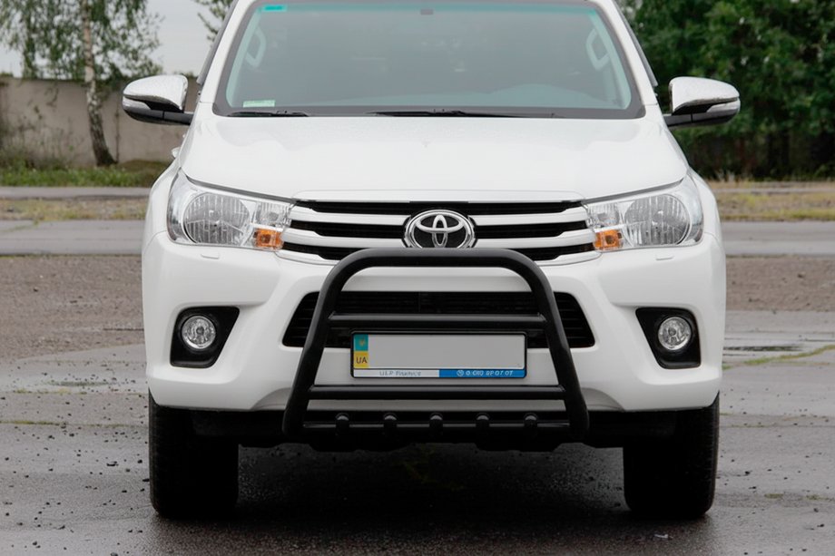Toyota Hilux 2015- Bull Bar QT006 Black (Stainless Steel) Image