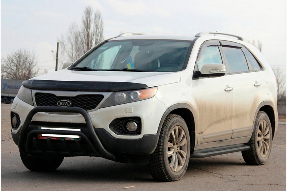 Kia Sorento II XM 2009-2014 Bull Bar WT002/2 Black (Stainless Steel) Image