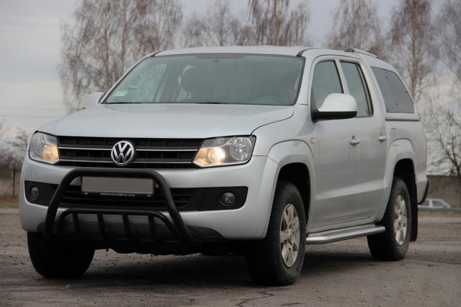 Volkswagen Amarok 2010-2022 Bull Bar WT002 Black (Stainless Steel) Image