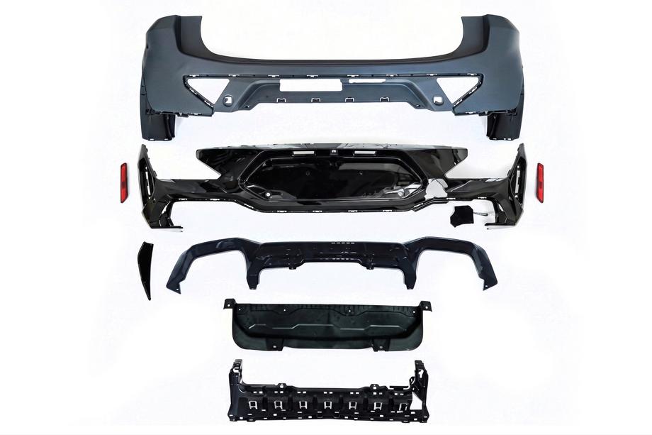 BMW X4 G02 2018- Rear Bumper with Diffuser M-Sport (2022-2024) Image