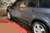 Mitsubishi Outlander 2001-2006 Side Bars Black (2 pcs, stainless steel) photo 4