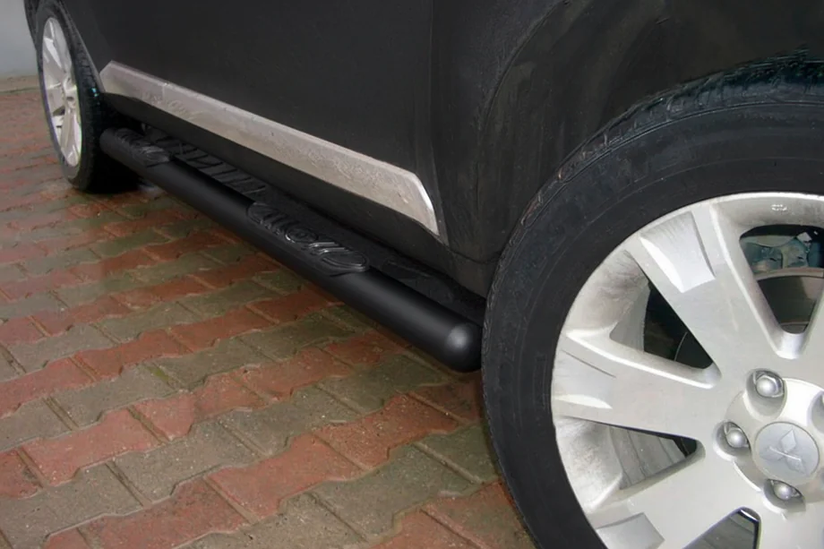 Mitsubishi Outlander 2006-2012 Side Bars Black (2 pcs, Stainless Steel) Image