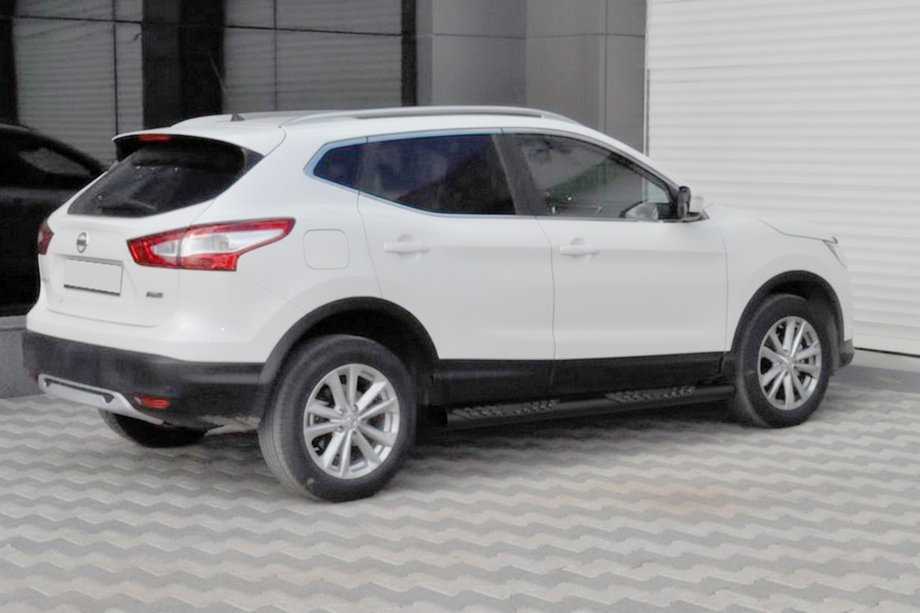 Nissan Qashqai 2014-2021 Side Bars Black (2014-2017, 2 pcs, stainless steel) Image