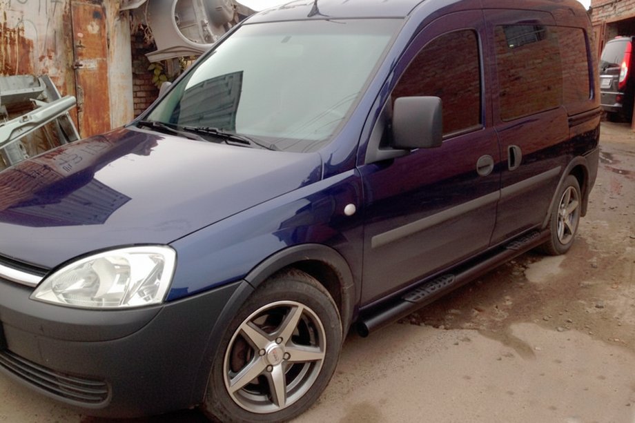 Opel Combo 2002–2012 Side Bars Black (2 pcs, Stainless Steel) Image
