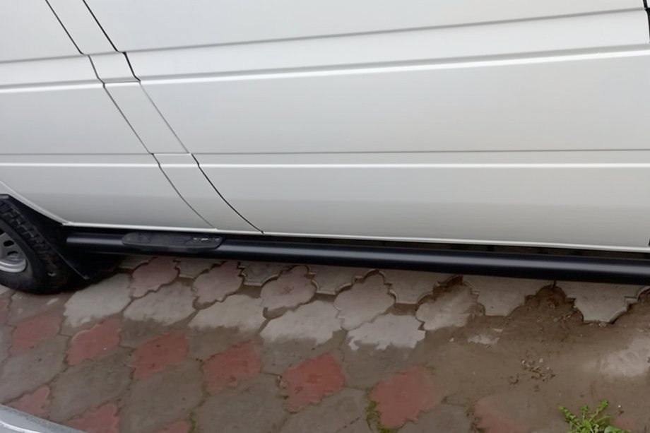 Mercedes Sprinter W901/902/903/904/905 1995–2006 Side Bars Black (2 pcs, Stainless Steel) Photo 3