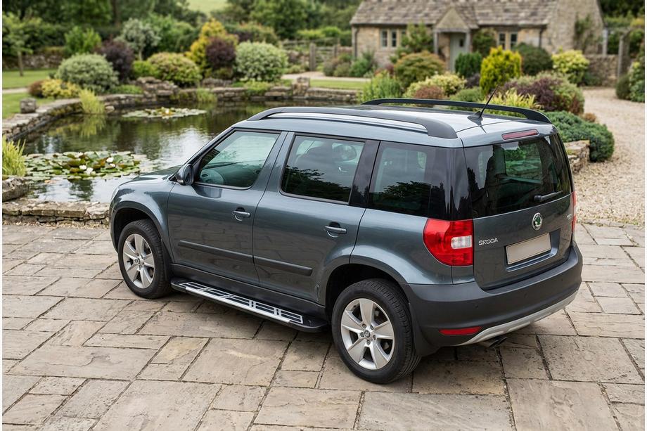 Skoda Yeti 2009-2017 Side Steps Sunrise (2 pcs, Aluminum) Image