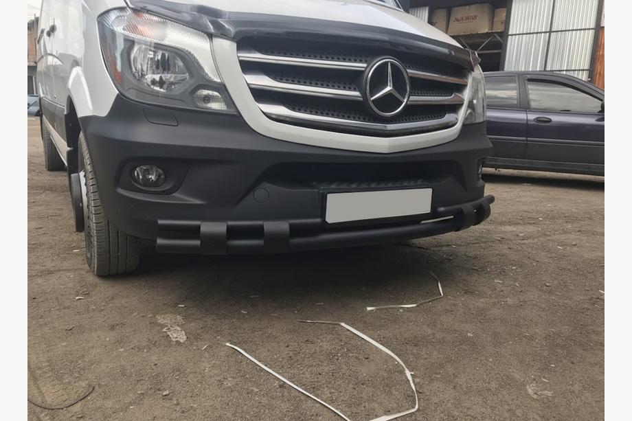 Mercedes Sprinter W906 2006–2018 Front Lower Bull Bar Shark Black (Stainless Steel) 2006-2013 Image