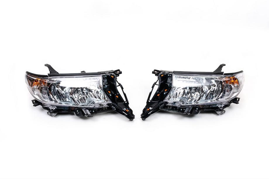 Toyota Land Cruiser Prado 150 2009-2023 Front Reflector Headlights Original (2017+, 2 pcs) Right Headlight (1 pc) Photo 3