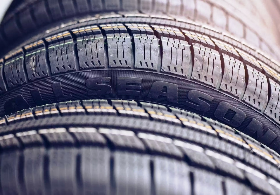 How effective are all-season tires in winter and summer?