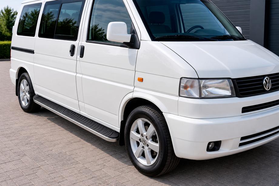 Volkswagen T4 Caravelle/Multivan 1990–2003 Side Steps Tayga Grey (2 pcs, Aluminum) Image