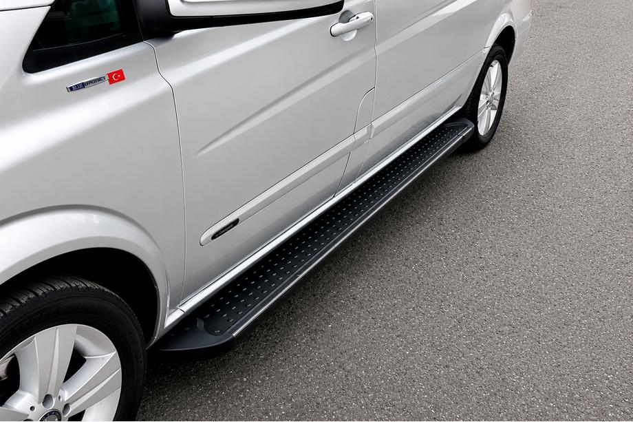 Mercedes Vito/V-class W447 2014- Side Steps Allmond Black (2 pcs, Aluminum) Short and Medium Image