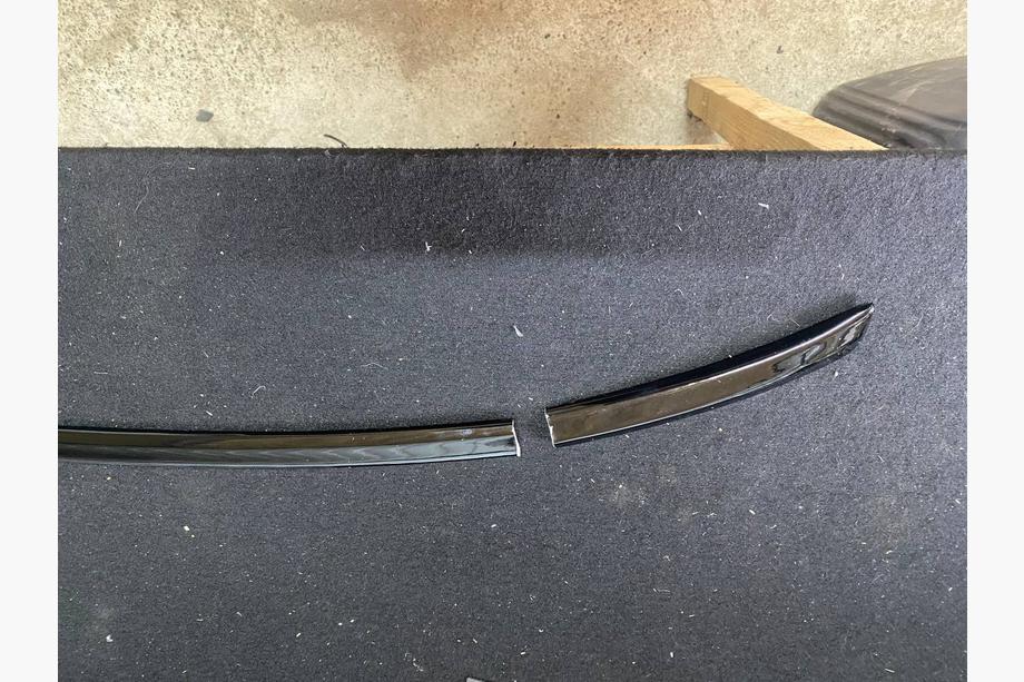 BMW 5/i5 Series G60/G60E/G61 2023- Discounted M5-Style Spoiler (Gloss Black) Photo 3