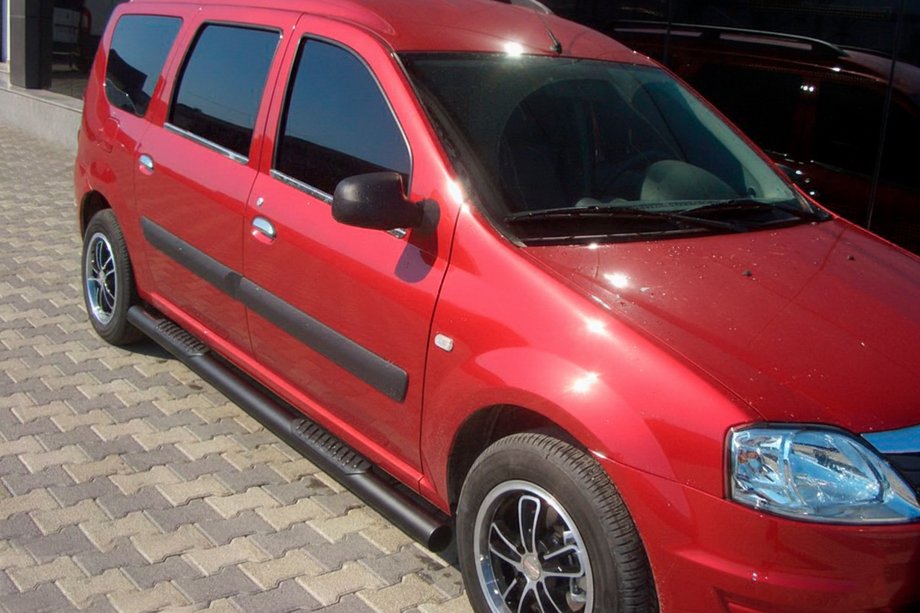 Dacia Logan MCV 2004-2014 Side Bars Black (2 pcs, Stainless Steel) Image