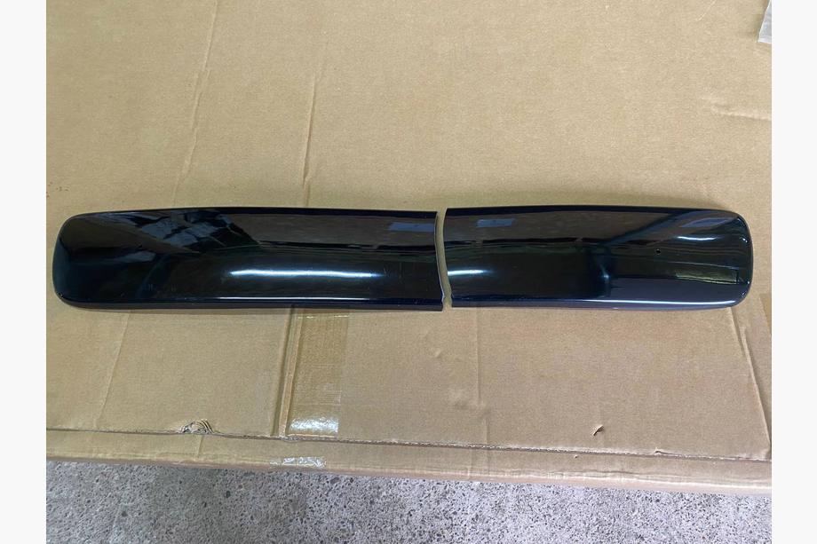 Skoda Roomster 2006-2015 Discounted Winter Grille Cover (2007-2010, lower) Glossy Photo 2