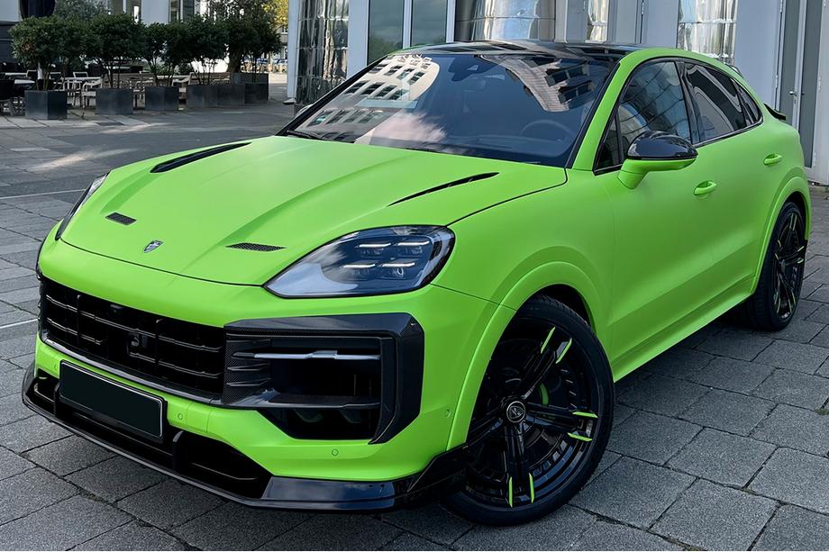 Porsche Cayenne 2018- LRT-Design Carbon Body Kit (for 2023-2026) Image