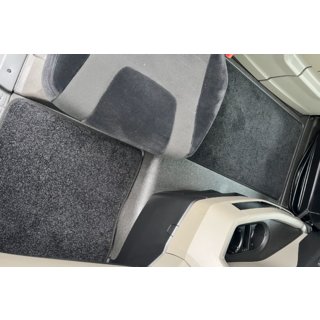 Deluxe Textile Floor Mats (Black) MAN TGX 2020- photo 4