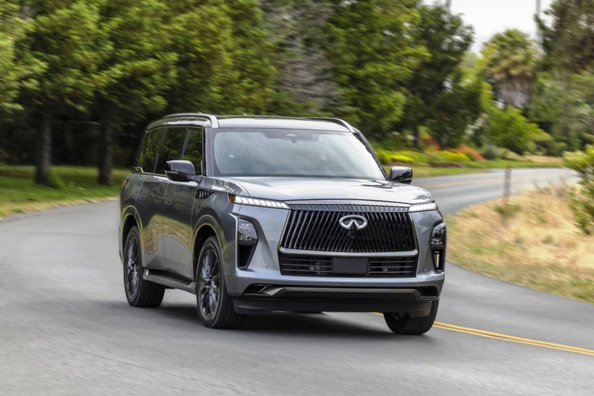 Infiniti QX80 Second Generation: Specs, Trim Levels, Photos