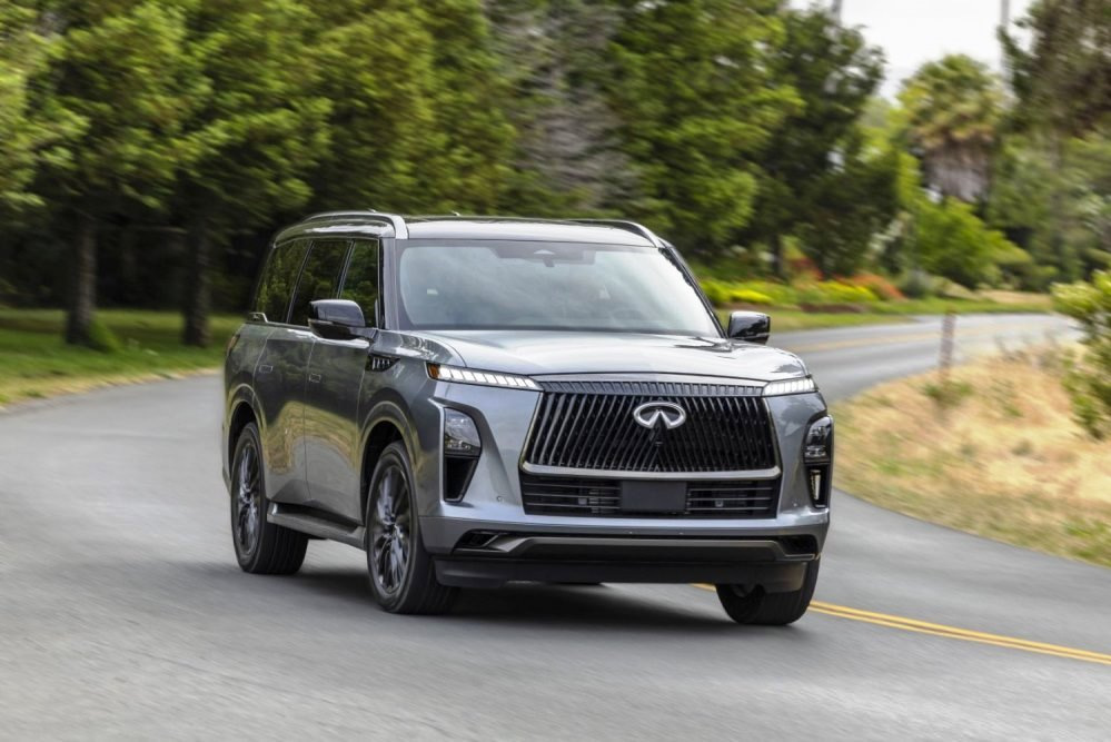 Infiniti QX80 Second Generation: Specs, Trim Levels, Photos