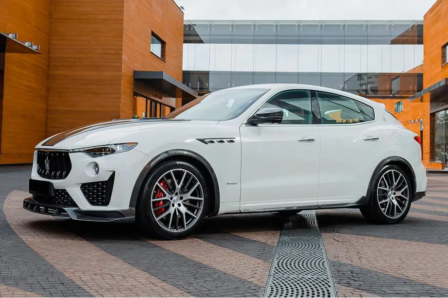 Maserati Levante 2016- LRT-Design Carbon Body Kit Image