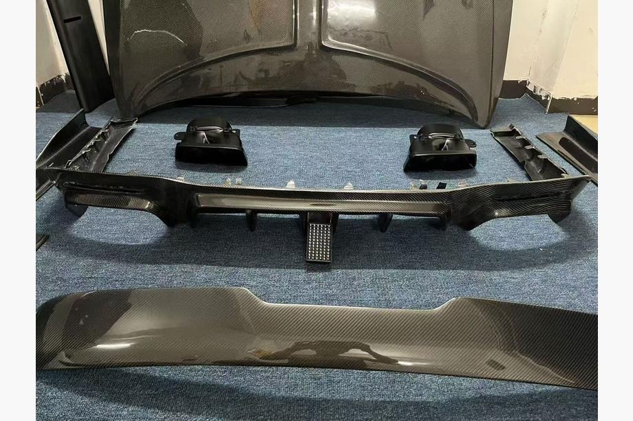 Mercedes S-class W222 2013-2022 MNSR Body Kit (Carbon, 2018+) Photo 3