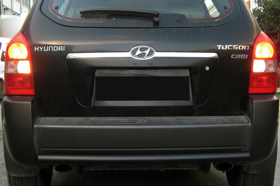 Hyundai Tucson JM 2004- Rear Bar AK002 Black (Stainless Steel) Image