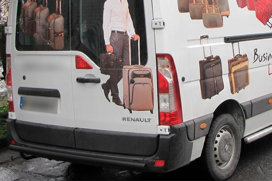 Renault Master 2011-2023 Rear Bar Black (Stainless Steel) Photo 2