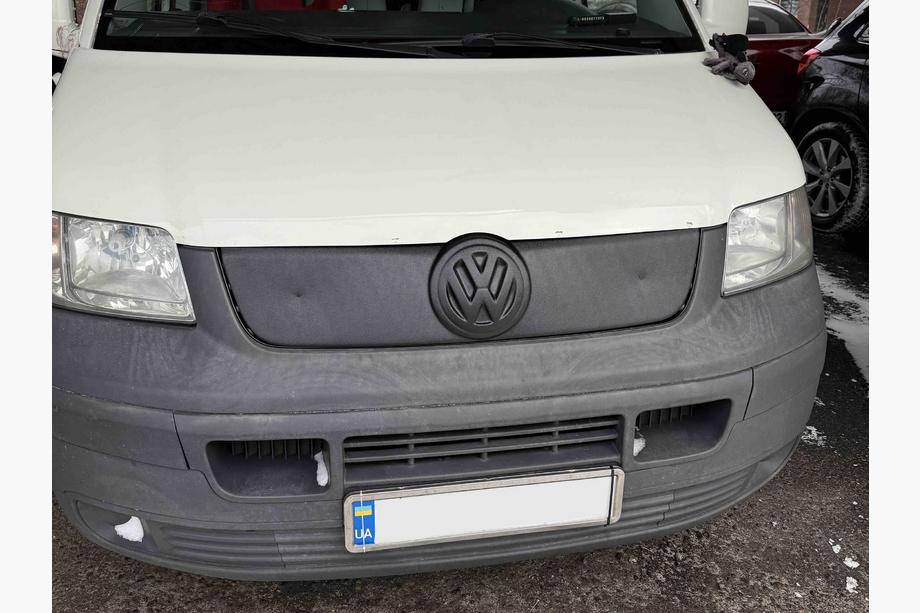Volkswagen T5 Transporter 2003-2010 Winter grille cover glossy Image