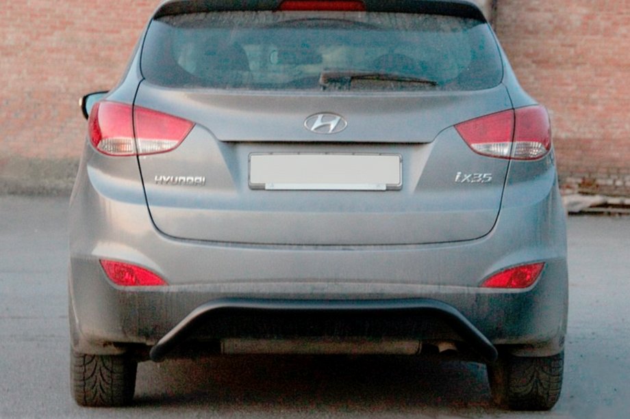 Hyundai IX-35 2010-2015 Rear Guard AK007 Black (Stainless Steel) Image