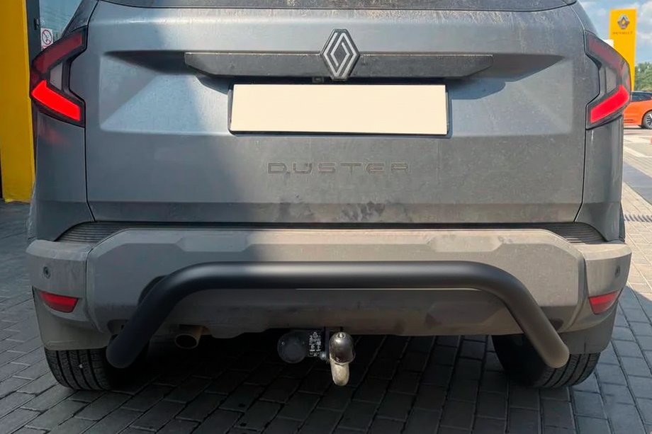 Dacia Duster 2024- Rear Guard AK007 Black (Stainless Steel) Photo 1