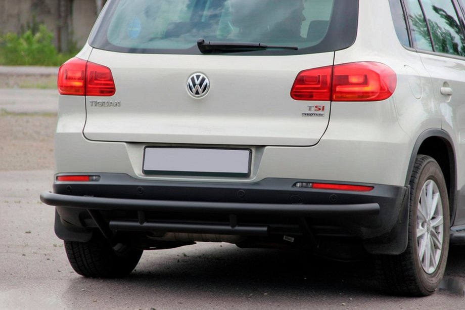 Volkswagen Tiguan 2007-2016 Rear Guard AK002-2 Black (Stainless Steel) Image