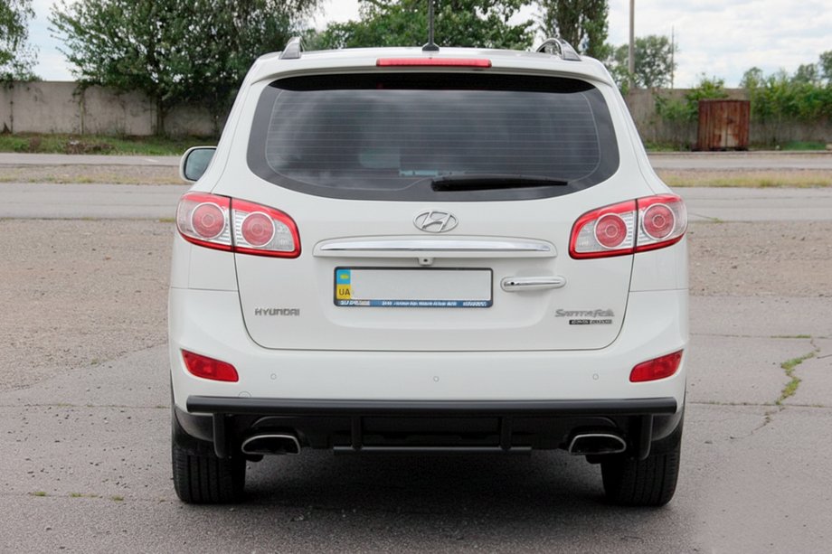Hyundai Santa Fe 2 2006-2012 Rear Bar AK002-2 Black (Stainless Steel) Image