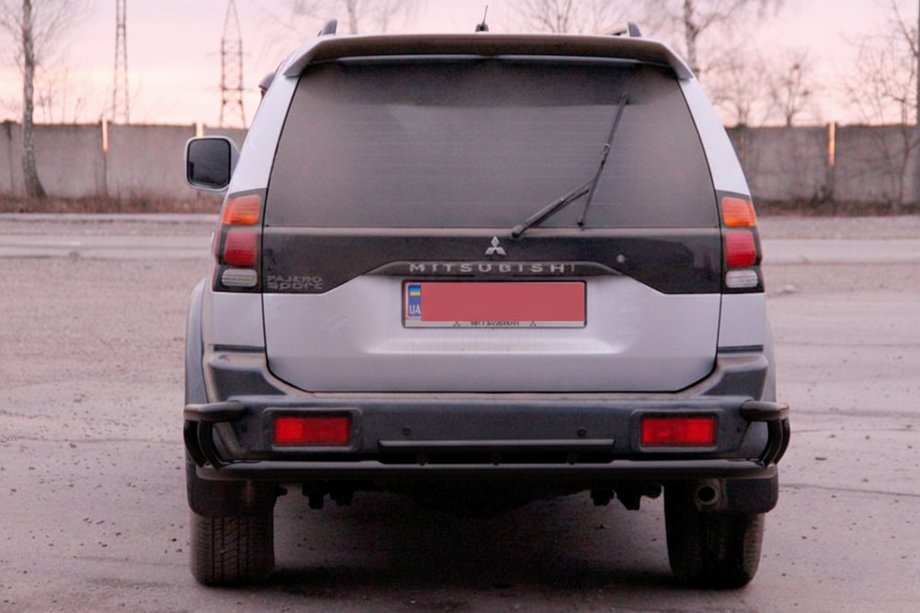 Mitsubishi Pajero Sport 1996-2007 Rear Guard AK005-2 Black (Stainless Steel) Photo 2