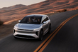 Lucid Gravity Review: Electric SUV with Long Range photo 2